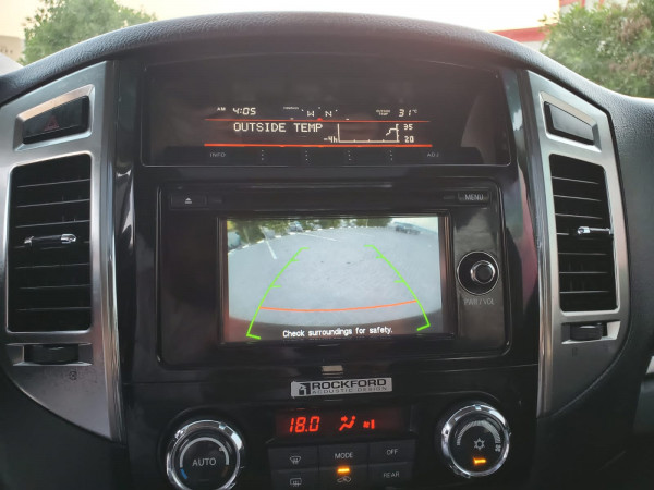 Mitsubishi Pajero 2016/ Silver LHD Gasoline AT SUV 4WD view 10