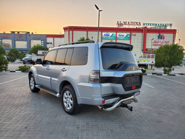 Mitsubishi Pajero 2016/ Silver LHD Gasoline AT SUV 4WD view 13