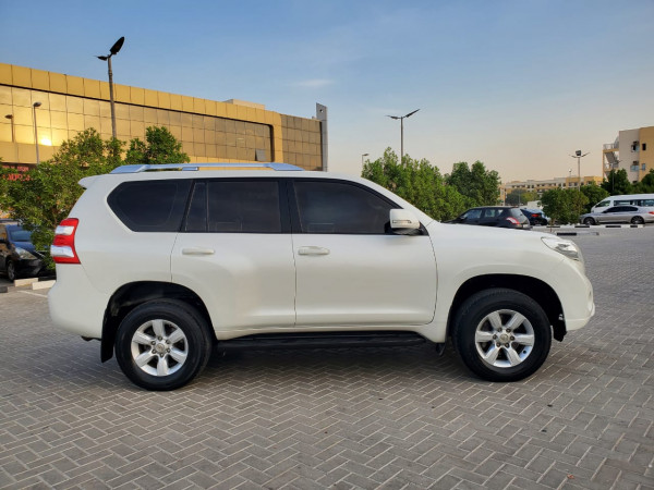 Toyota LAND CRUISER PRADO 2017  White LHD Gasoline AT SUV 4WD view 3