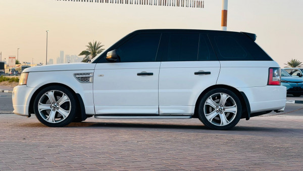 Land Rover Range Rover Sport 2012  White LHD Petrol AT SUV 4WD view 33