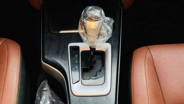 Toyota Fortuner 2017/ Grey LHD Gasoline AT SUV 4WD view 13