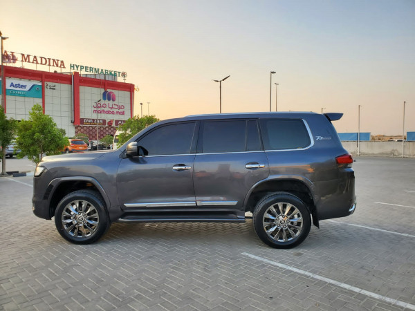 Toyota Land Cruiser 2008  Grey LHD Gasoline AT SUV 4WD