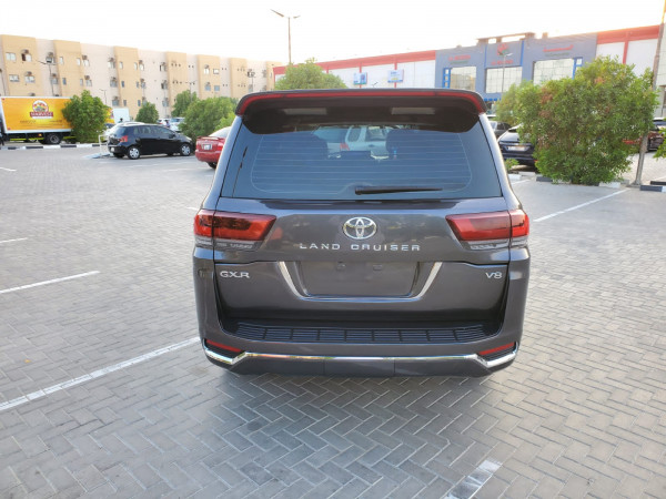 Toyota Land Cruiser 2008  Grey LHD Gasoline AT SUV 4WD view 18