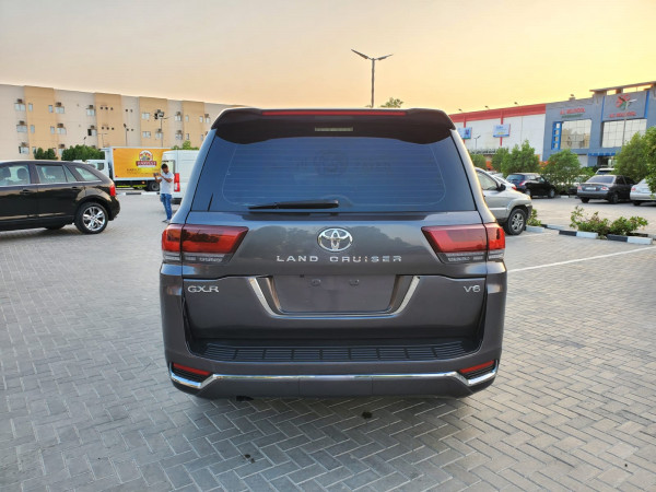 Toyota Land Cruiser 2013 02 Grey LHD Gasoline AT SUV 4WD view 15