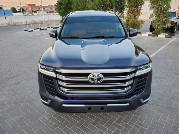 Toyota Land Cruiser 2010 03 Grey LHD Gasoline AT SUV 4WD