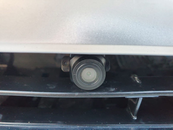Toyota Land Cruiser 2010 03 Grey LHD Gasoline AT SUV 4WD view 4