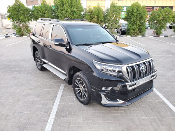 Toyota LAND CRUISER PRADO 2011/ Black LHD Gasoline AT SUV 4WD view 3