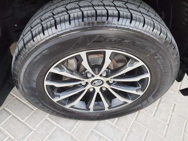Toyota LAND CRUISER PRADO 2011/ Black LHD Gasoline AT SUV 4WD view 13