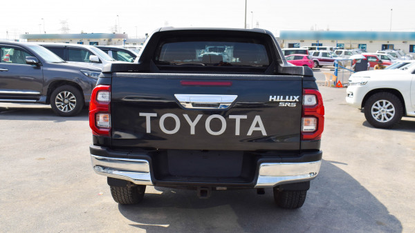 Toyota Hilux 2016 09 Black RHD Diesel AT Pickup 4WD view 20
