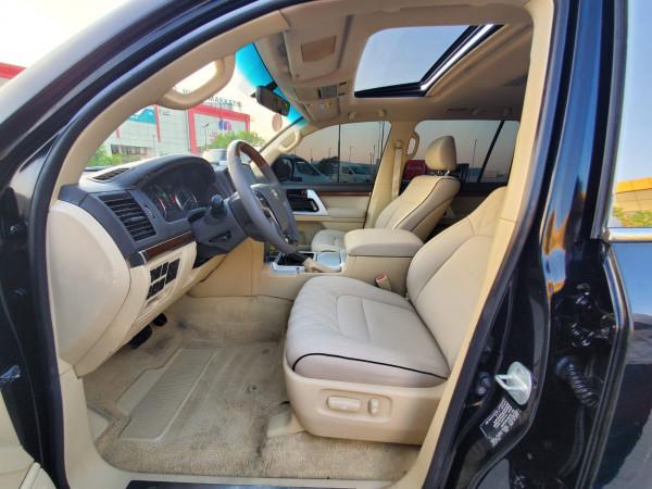 Toyota Land Cruiser 2016  Black LHD Gasoline AT SUV 4WD view 10
