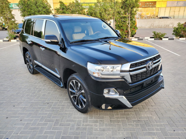 Toyota Land Cruiser 2016  Black LHD Gasoline AT SUV 4WD view 20