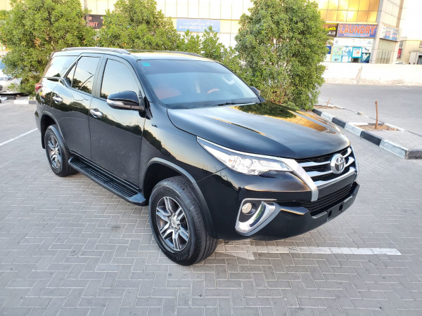 Toyota Fortuner 2016/4 Black LHD Petrol AT SUV 4WD view 16