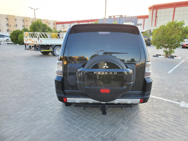 Mitsubishi Pajero 2009  Black LHD Diesel AT SUV 4WD view 10