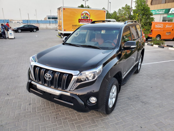 Toyota LAND CRUISER PRADO 2017  Black LHD Gasoline AT SUV 4WD view 8