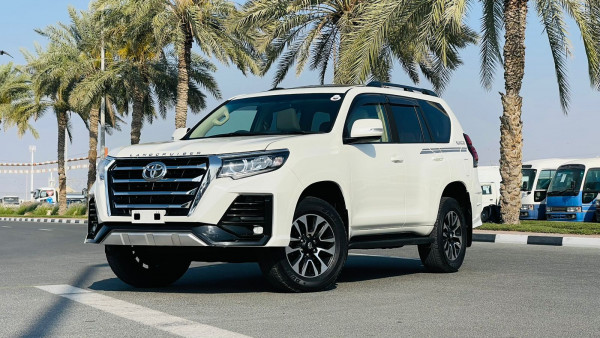 Toyota LAND CRUISER PRADO 2017/4 White RHD Diesel AT SUV 4WD