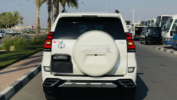 Toyota LAND CRUISER PRADO 2017/4 White RHD Diesel AT SUV 4WD view 26