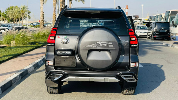 Toyota LAND CRUISER PRADO 2017  Grey RHD Diesel AT SUV 4WD view 2