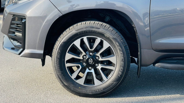 Toyota LAND CRUISER PRADO 2017  Grey RHD Diesel AT SUV 4WD view 4