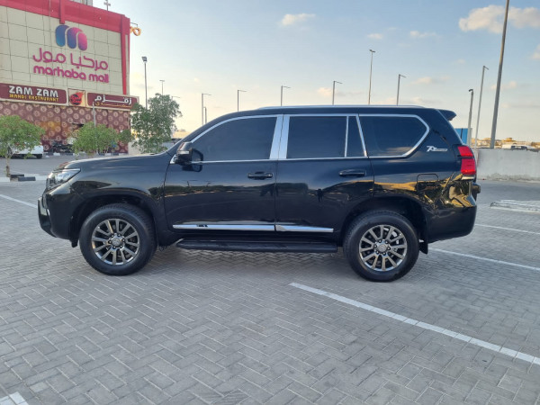 Toyota LAND CRUISER PRADO 2010/1 Black LHD Gasoline AT SUV 4WD view 15