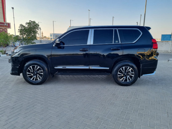 Toyota LAND CRUISER PRADO 2013/8 Black LHD Gasoline AT SUV 4WD view 13