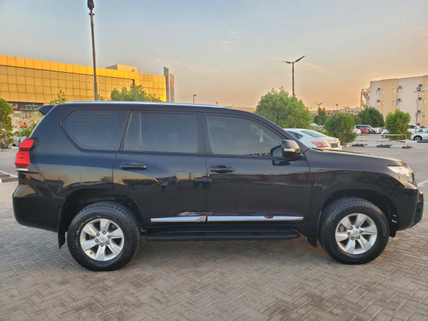 Toyota LAND CRUISER PRADO 2018/ Black LHD Gasoline AT SUV 4WD view 2