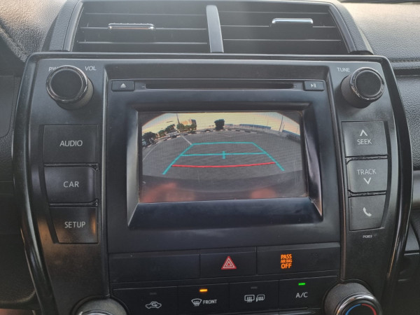 Toyota Camry 2015  Grey LHD Petrol AT Sedan 2WD view 5