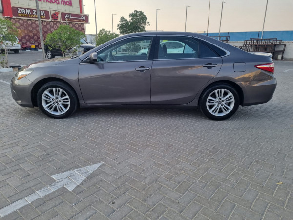 Toyota Camry 2015  Grey LHD Petrol AT Sedan 2WD view 7