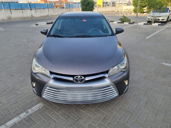 Toyota Camry 2015  Grey LHD Petrol AT Sedan 2WD view 8