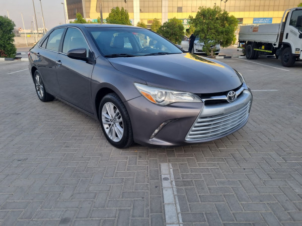 Toyota Camry 2015  Grey LHD Petrol AT Sedan 2WD view 14