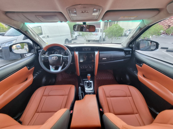 Toyota Fortuner 2019  Black LHD Gasoline AT SUV 4WD view 3