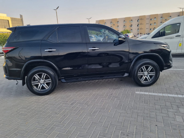 Toyota Fortuner 2019  Black LHD Gasoline AT SUV 4WD view 14