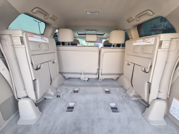 Toyota Land Cruiser 2018/ White LHD Gasoline AT SUV 4WD view 4