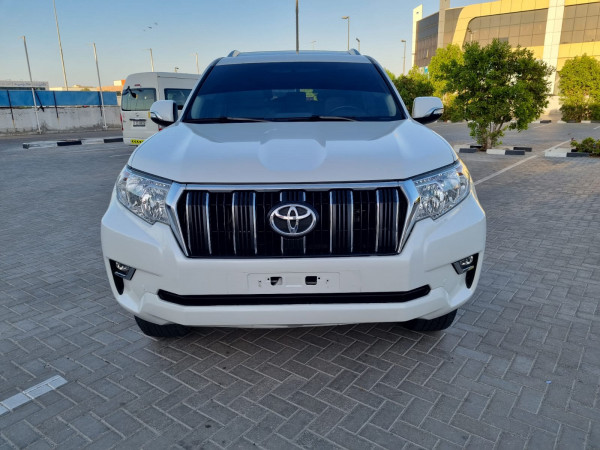Toyota LAND CRUISER PRADO 2018  White LHD Gasoline AT SUV 4WD view 7