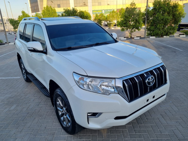 Toyota LAND CRUISER PRADO 2018  White LHD Gasoline AT SUV 4WD view 17