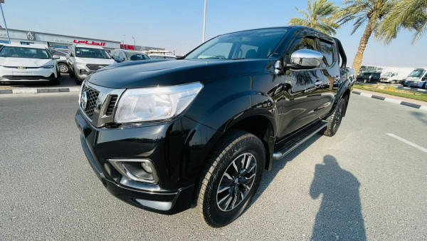 Nissan Navara 2017/3 Black RHD Diesel AT Pickup 4WD view 11