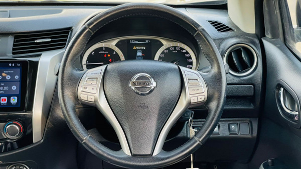 Nissan Navara 2017/3 Black RHD Diesel AT Pickup 4WD view 23