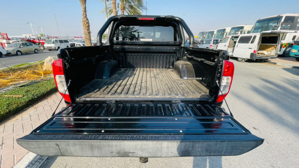 Nissan Navara 2017/3 Black RHD Diesel AT Pickup 4WD view 27