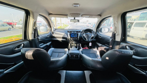 Nissan Navara 2017/3 Black RHD Diesel AT Pickup 4WD view 30
