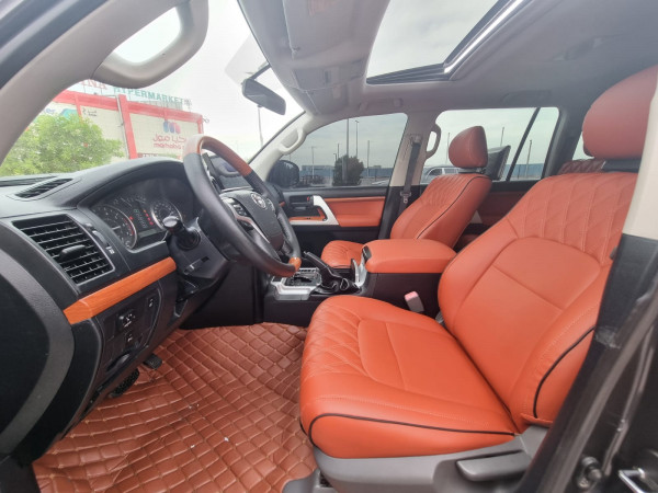 Toyota Land Cruiser 2009  Grey LHD Gasoline AT SUV 4WD view 5