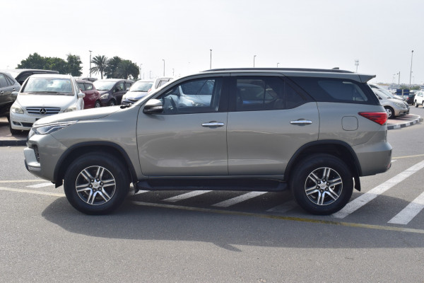 Toyota Fortuner 2020  Silver RHD Diesel AT SUV 4WD