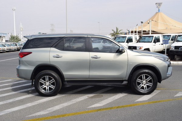Toyota Fortuner 2020  Silver RHD Diesel AT SUV 4WD view 21