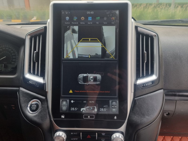 Toyota Land Cruiser 2011  Black LHD Diesel AT SUV 4WD view 4