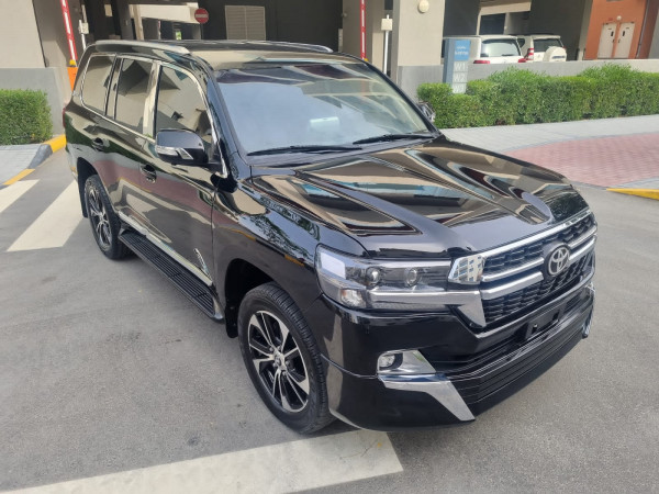 Toyota Land Cruiser 2011  Black LHD Diesel AT SUV 4WD view 21