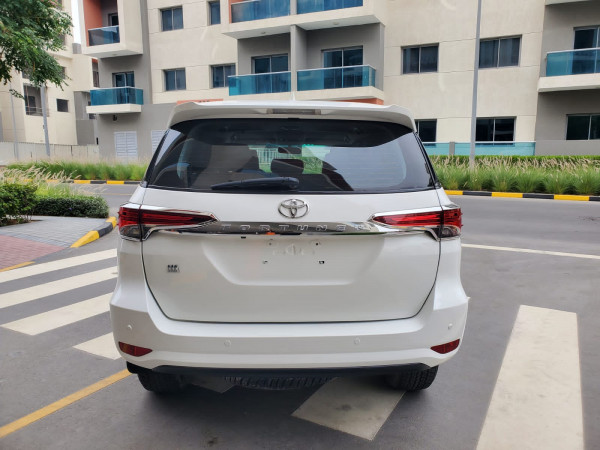 Toyota Fortuner 2020  White LHD Petrol AT SUV 4WD view 10