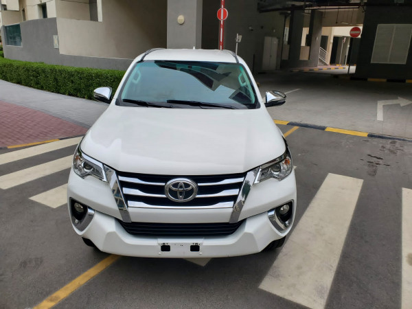 Toyota Fortuner 2020  White LHD Petrol AT SUV 4WD view 13