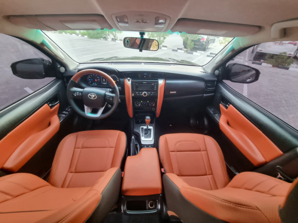 Toyota Fortuner 2019  Grey LHD Gasoline AT SUV 4WD view 5