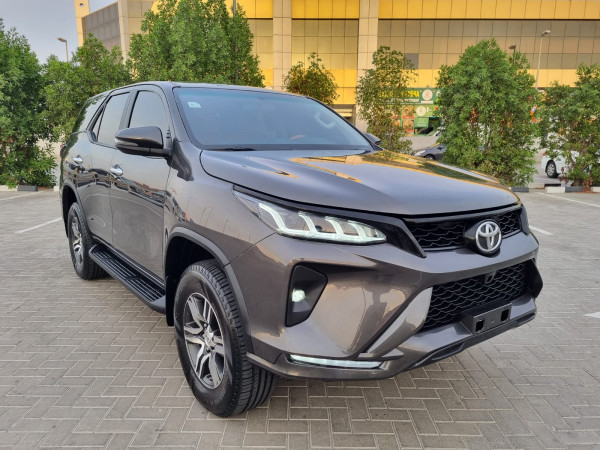 Toyota Fortuner 2019  Grey LHD Gasoline AT SUV 4WD view 16