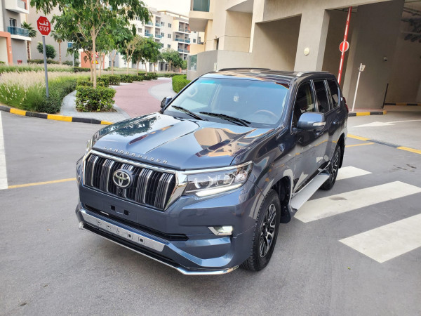 Toyota LAND CRUISER PRADO 2014  Grey LHD Gasoline AT SUV 4WD view 10