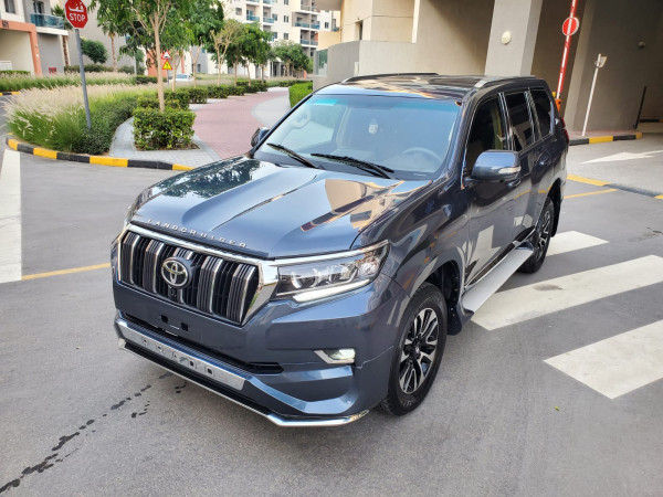 Toyota LAND CRUISER PRADO 2014  Grey LHD Gasoline AT SUV 4WD view 12