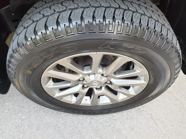 Toyota LAND CRUISER PRADO 2010/ Grey LHD Gasoline AT SUV 4WD view 15